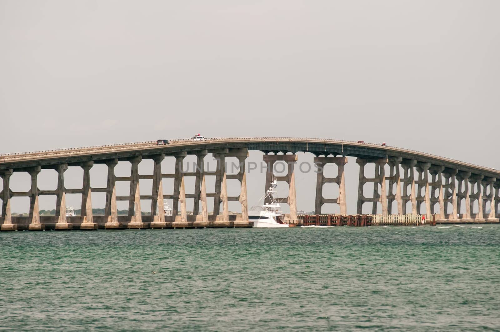 Bonner Bridge Oregon Inlet outer banks north carolina