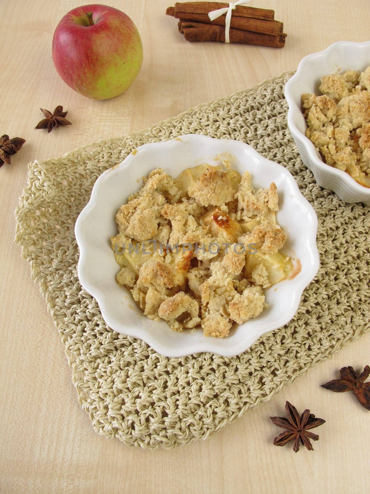 Apple crumble with cinnamon and star anise