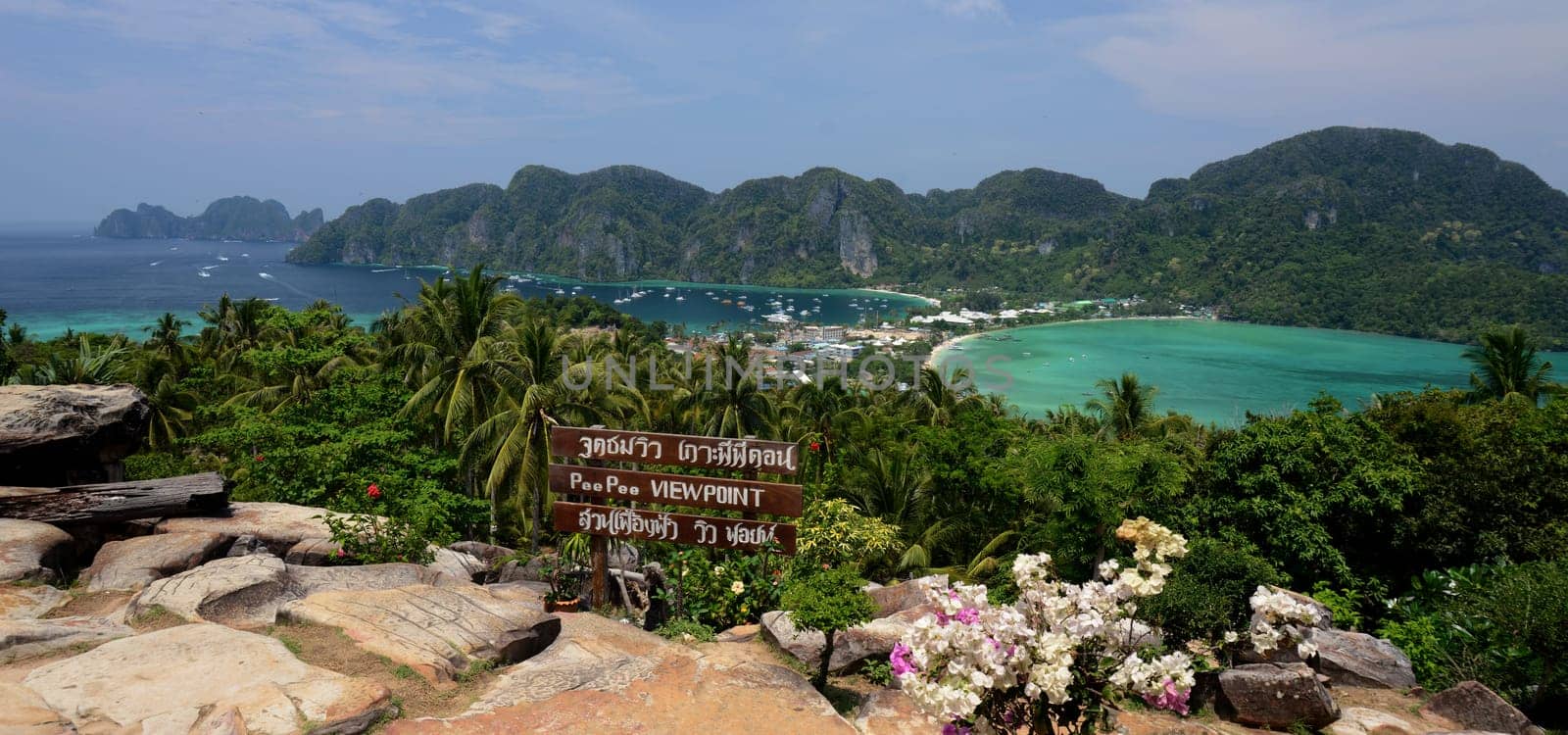 The view from the Viewpoint on the Town of Ko PhiPhi on Ko Phi Phi Island outside of the City of Krabi on the Andaman Sea in the south of Thailand.