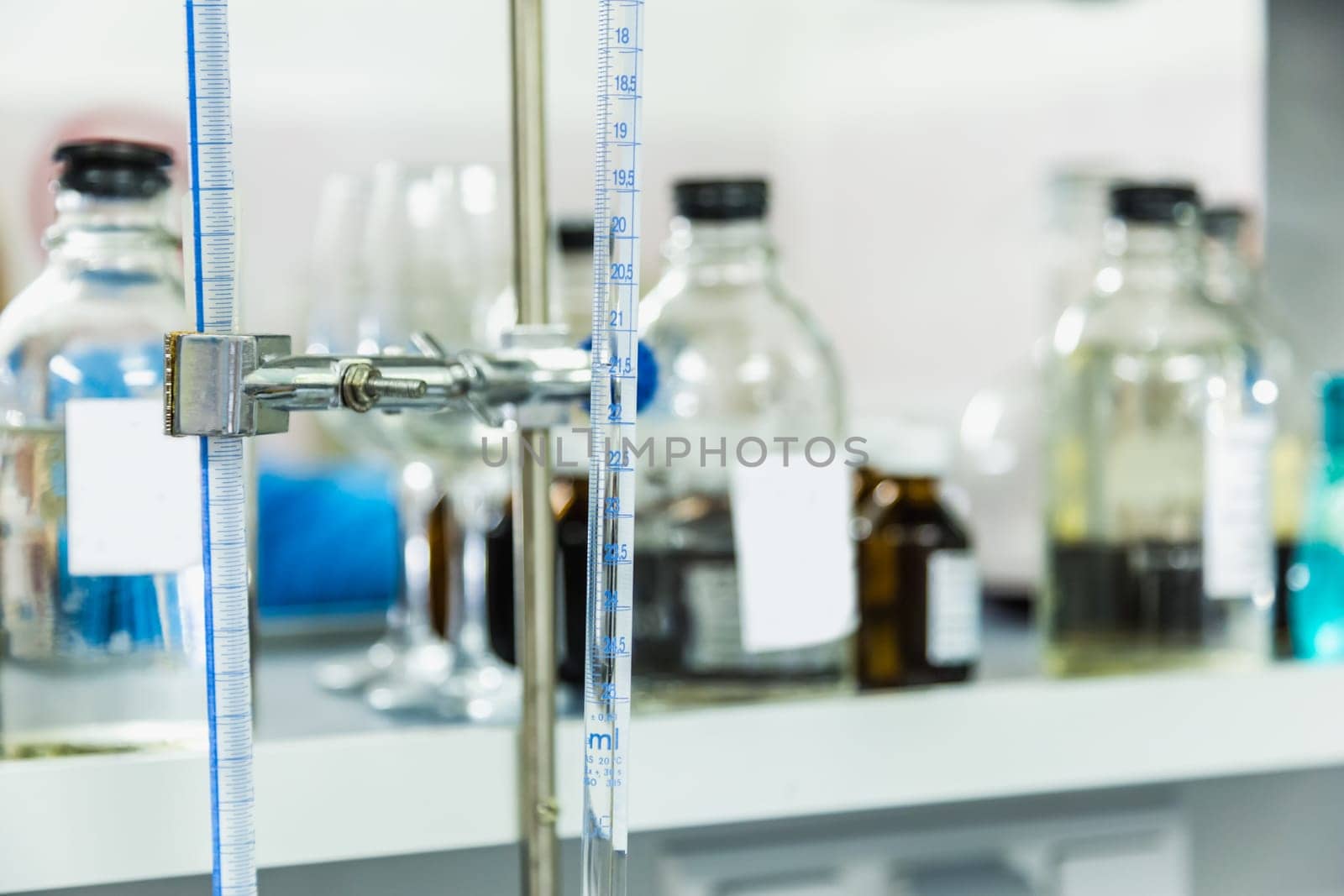 Research laboratory glass measuring equipment