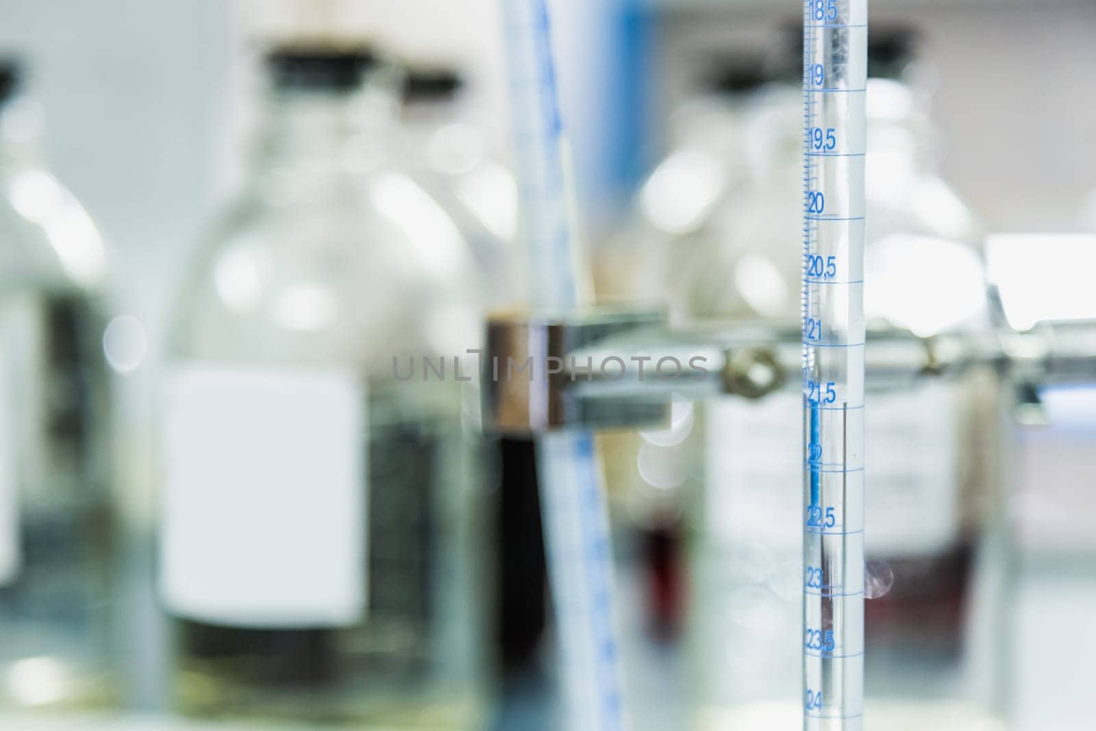 Research laboratory glass measuring equipment