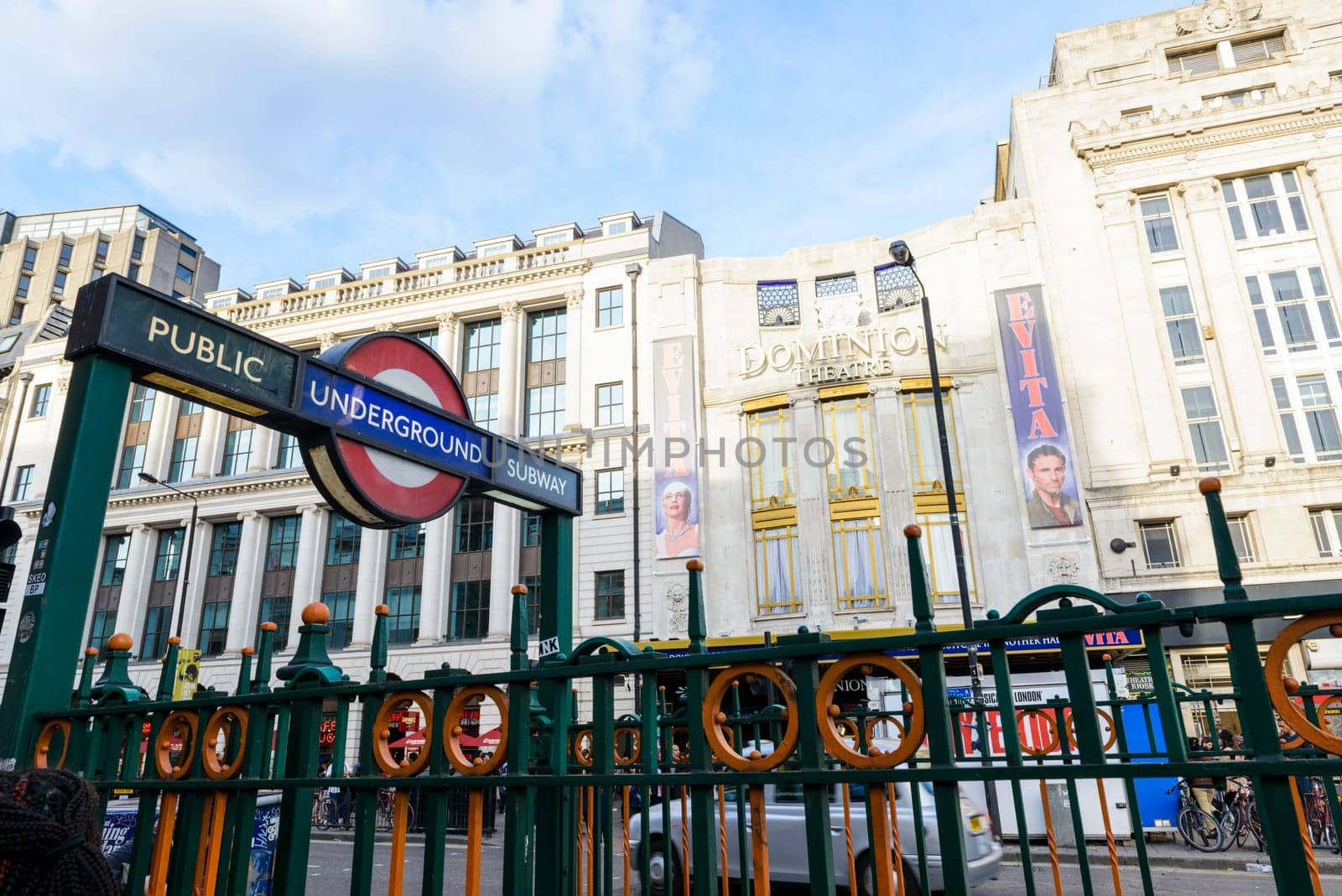 LONDON, UK - OCTOBER 05