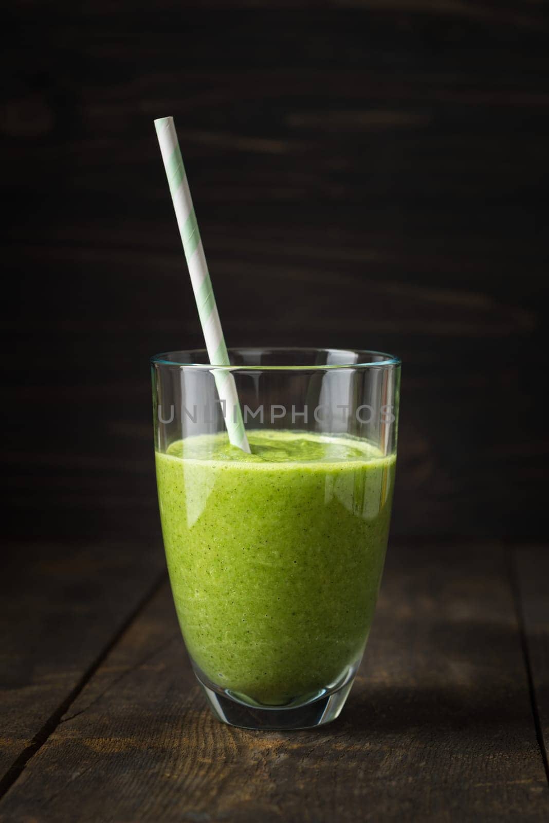 Green smoothie in glass