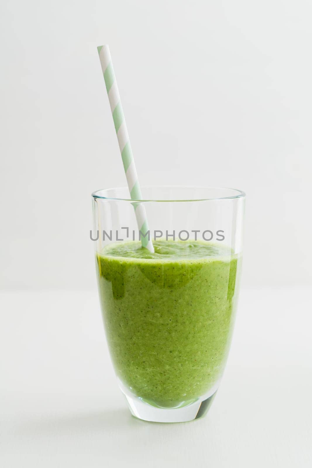 Green smoothie in glass