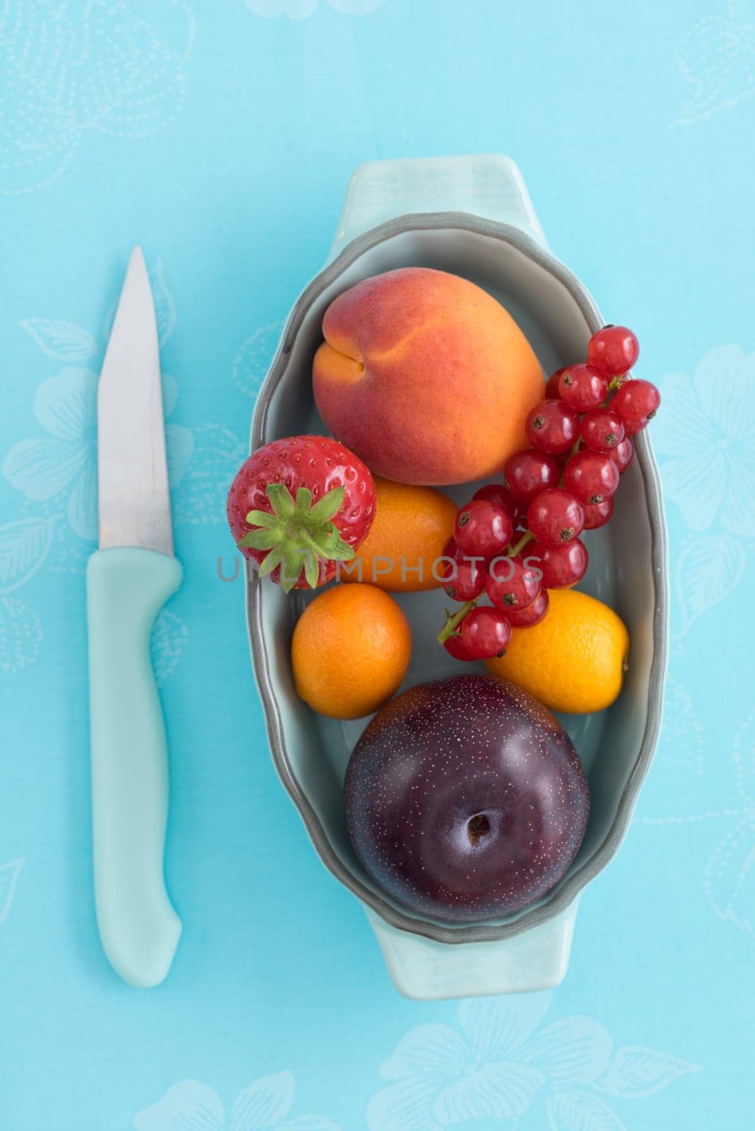 Collection of different fruits in a bowl