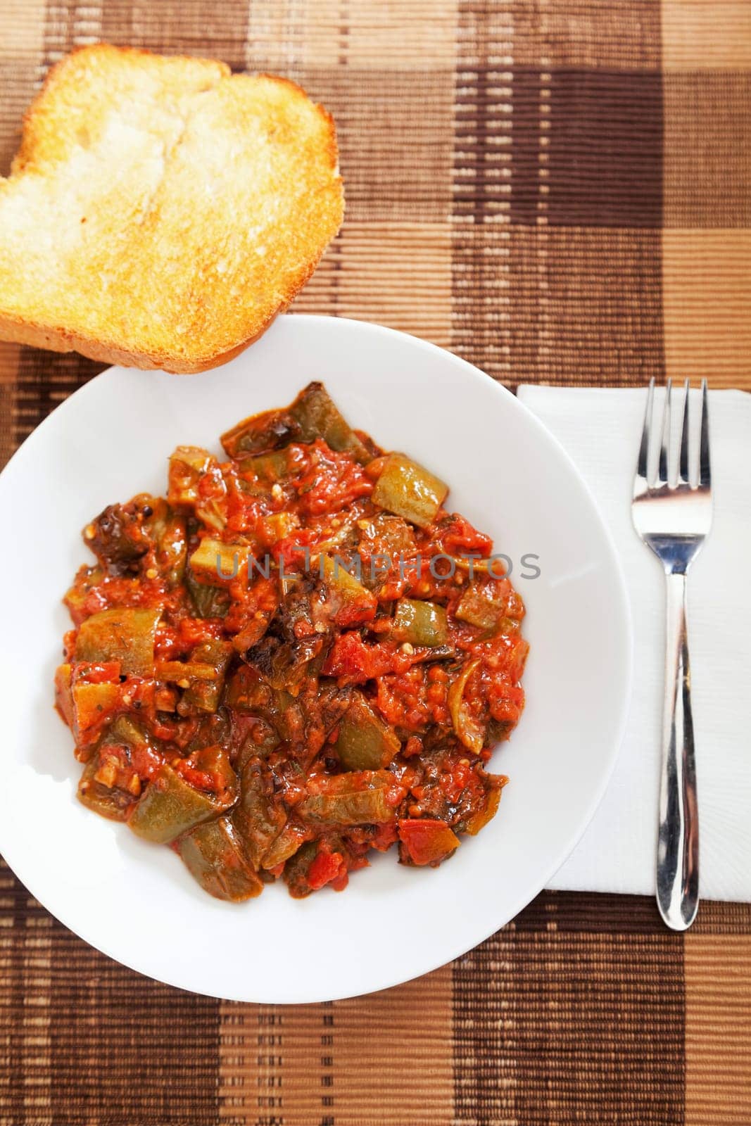 Fried eggplants with tomato sauce