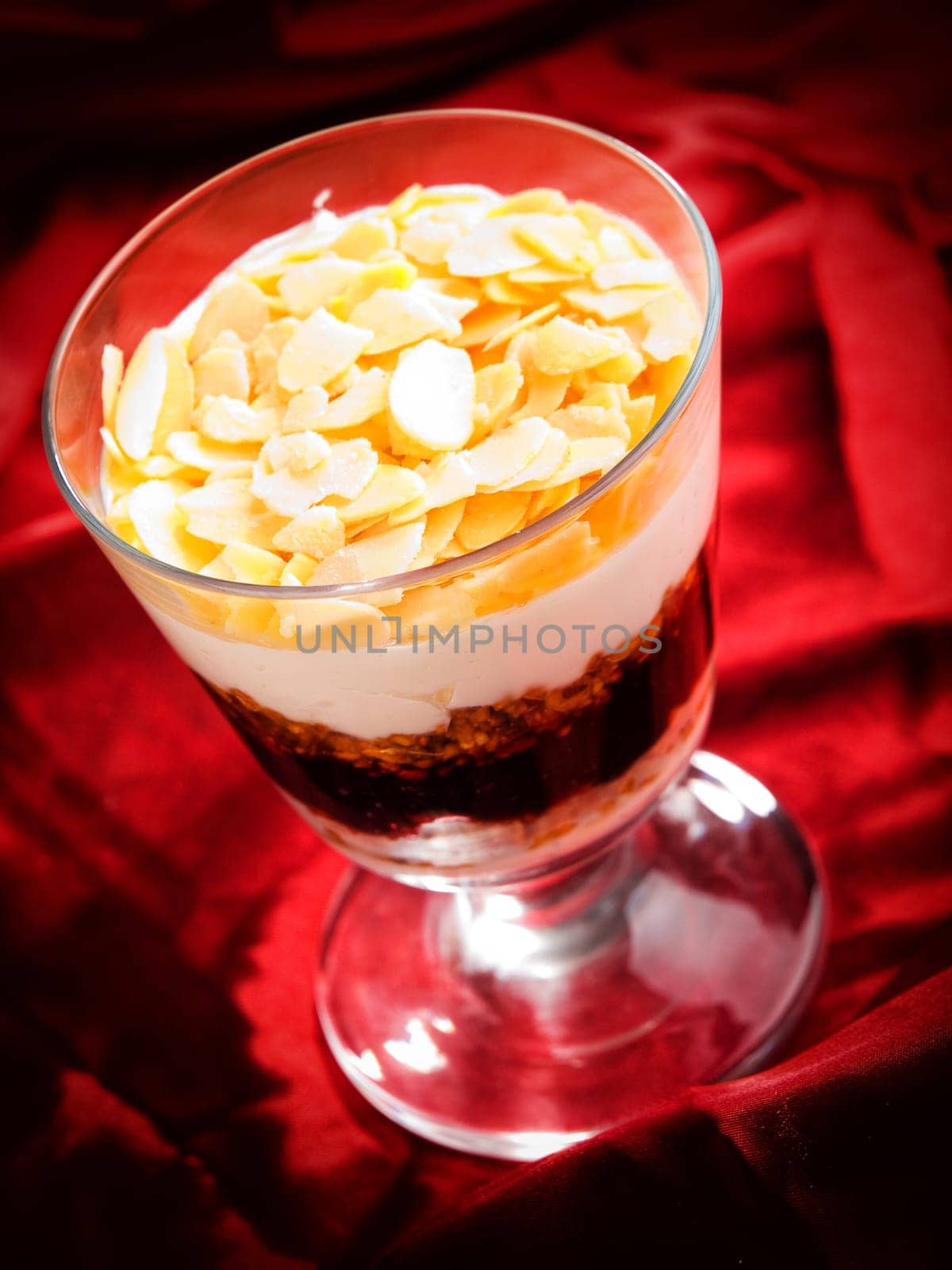 Cream with nuts
