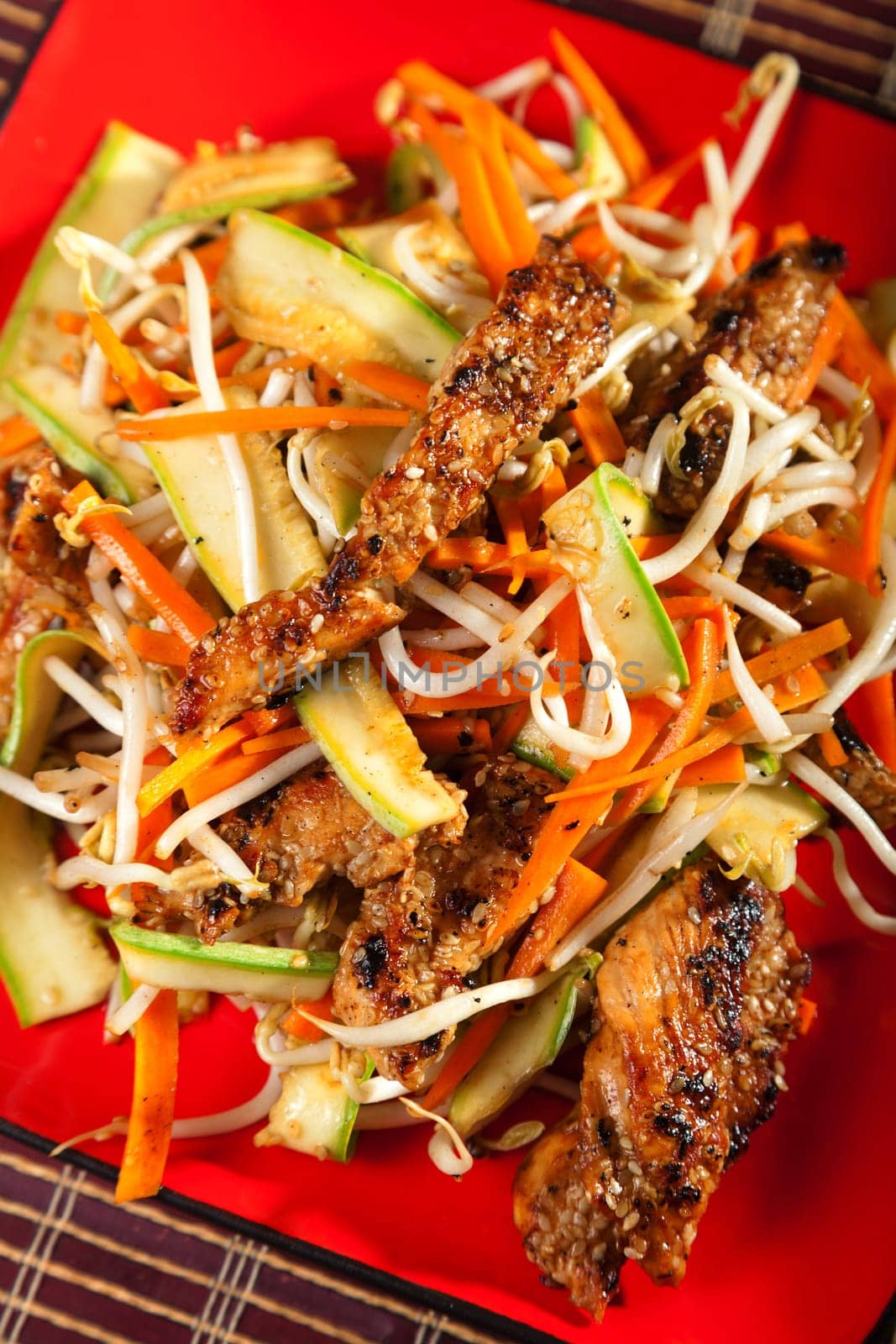Asian chicken with vegetables