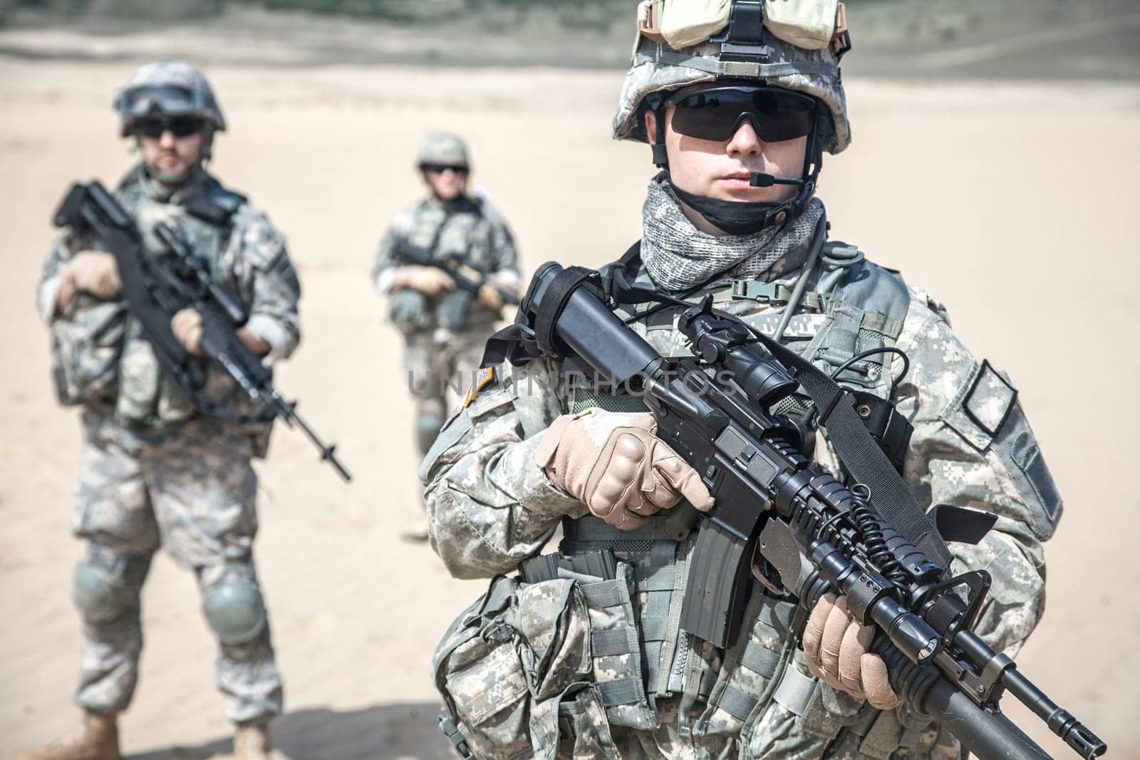United States paratroopers airborne infantrymen in action in the desert