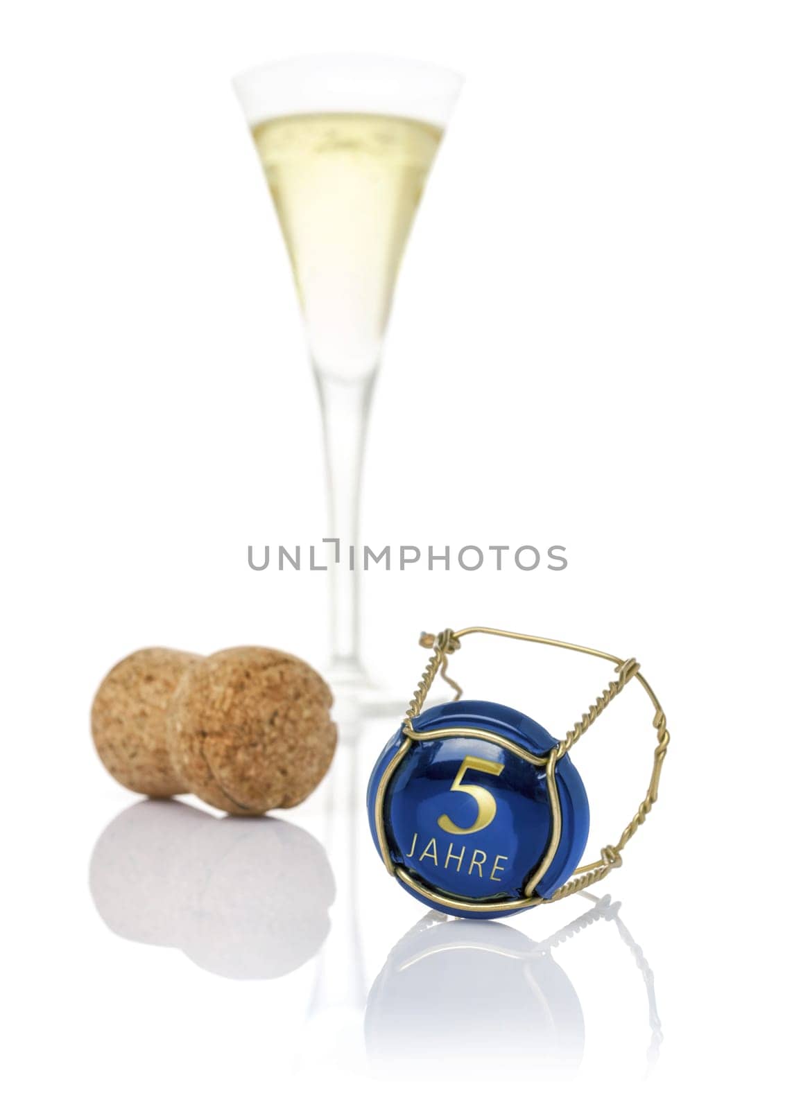 Champagne lid with the inscription 5 years