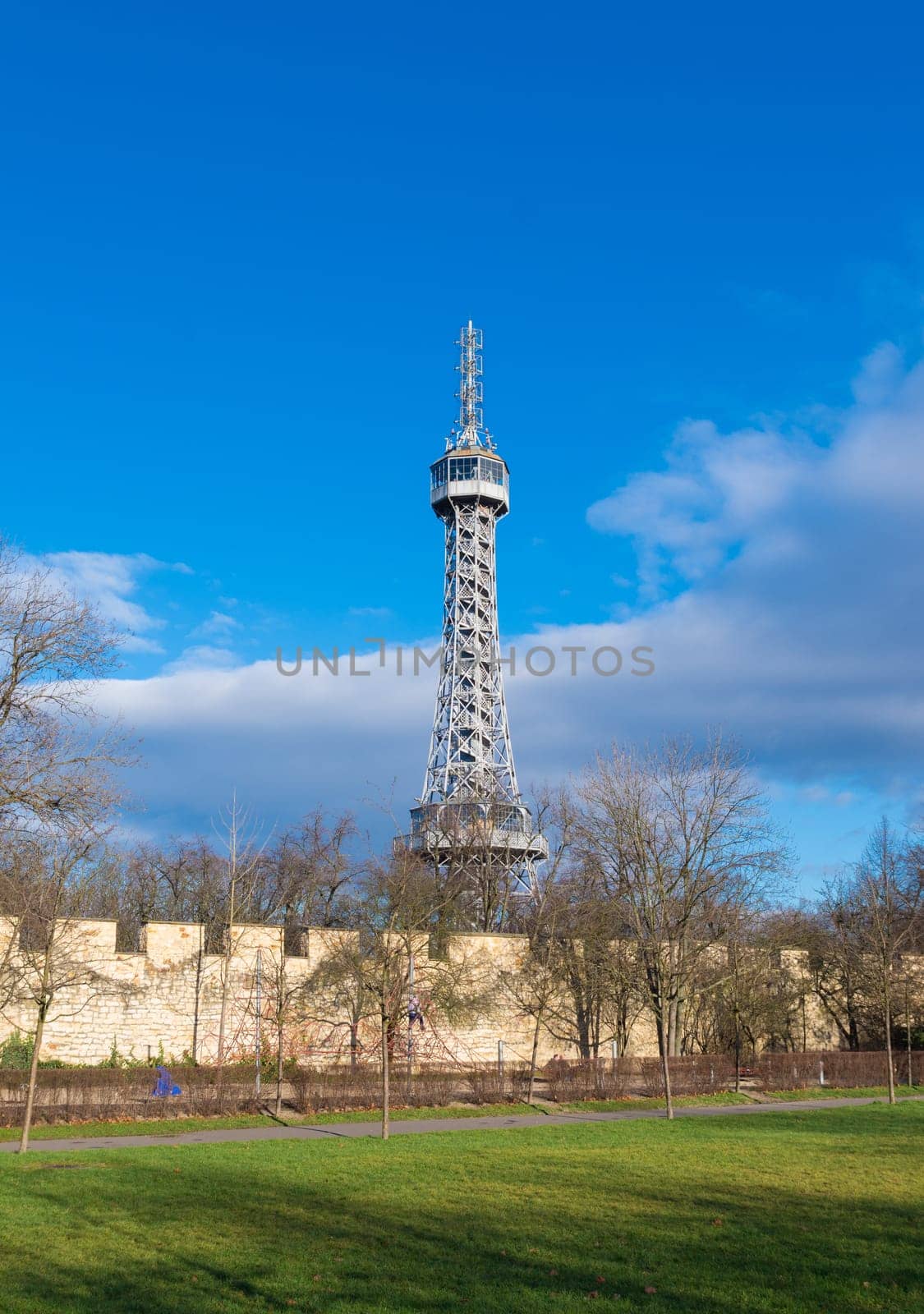 Observation tower