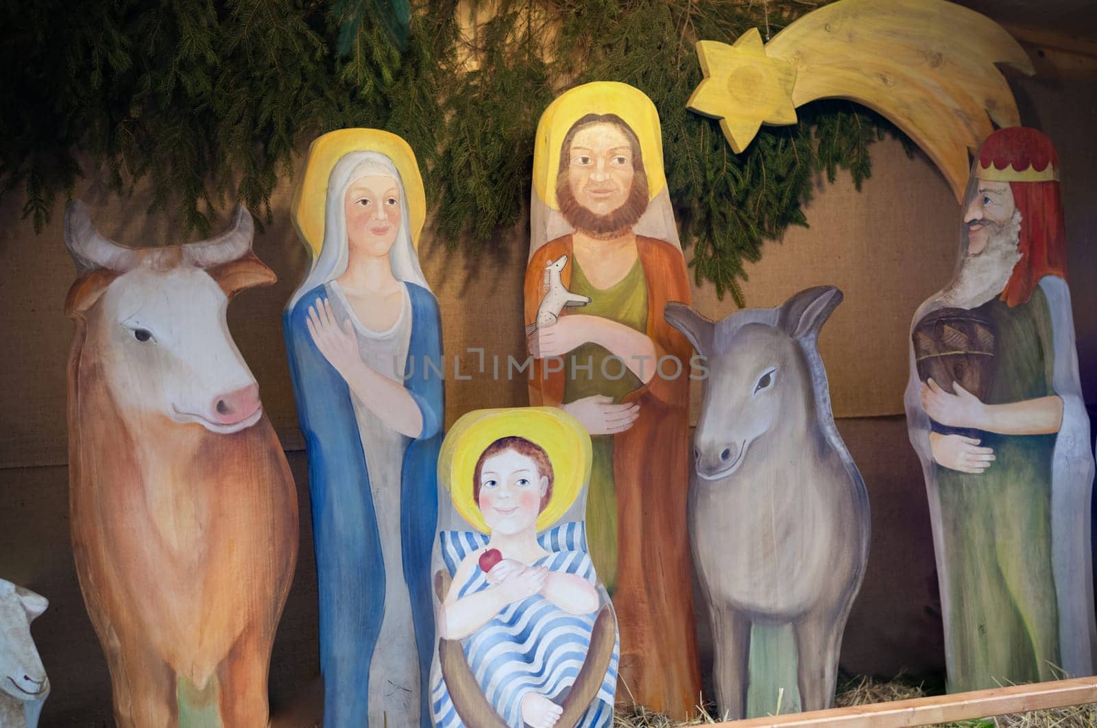 plate with christmas decoration representing the birth of jesus christ