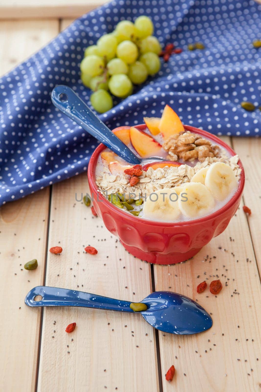 Smoothie Bowl with fresh fruit and oatmeal