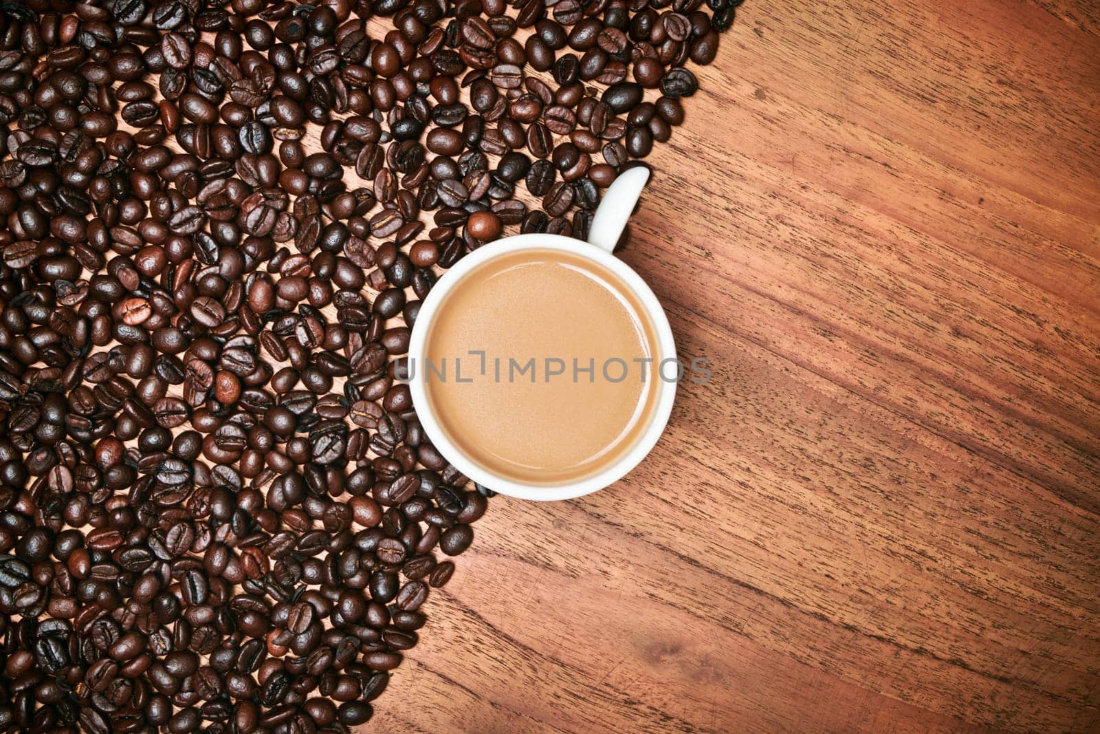Coffee cup and coffee beans, vintage style
