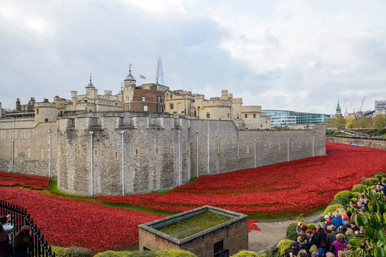 LONDON, UK - NOVEMBER 08
