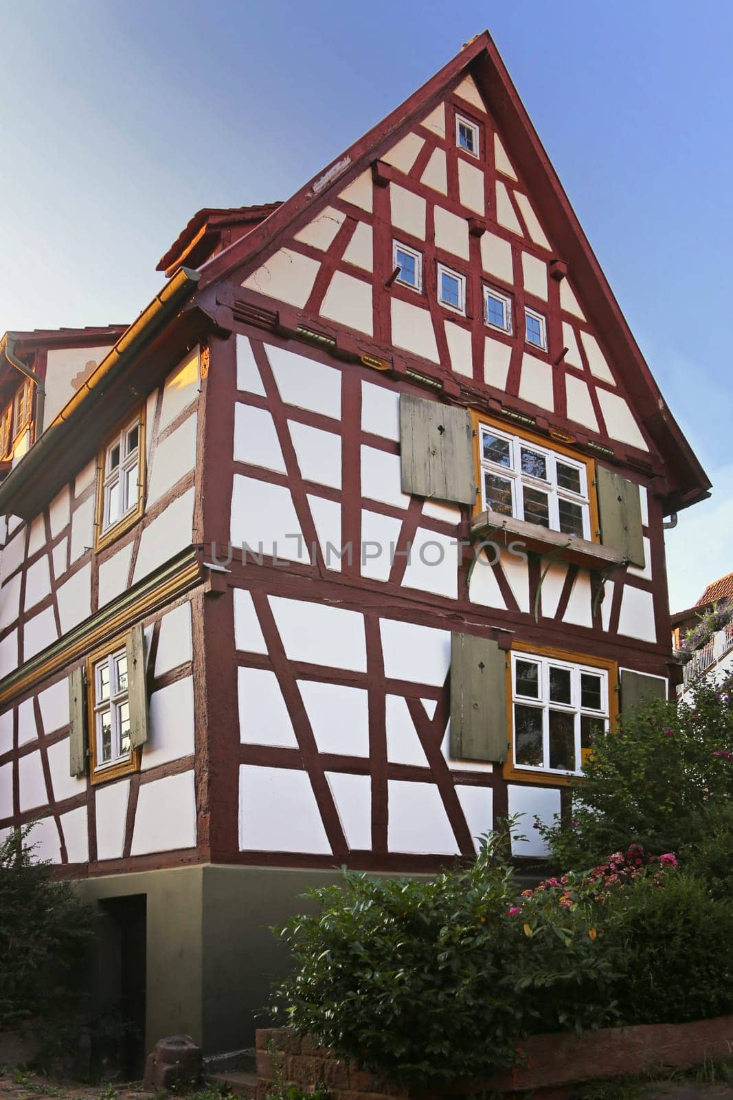 Old half-timbered house on the Dilsberg am Neckar in the evening light