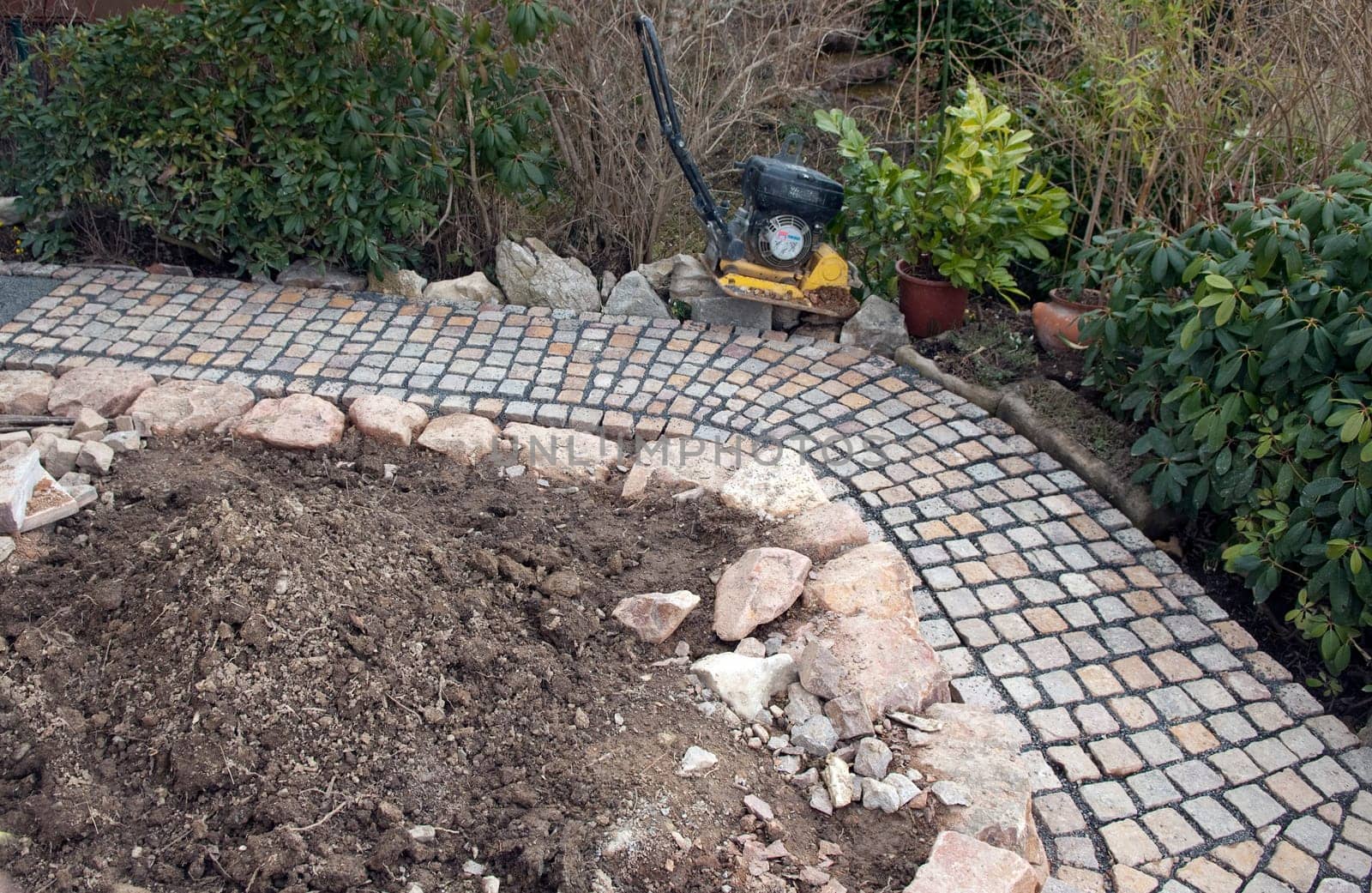 Garden trail  construction,construction phase,design