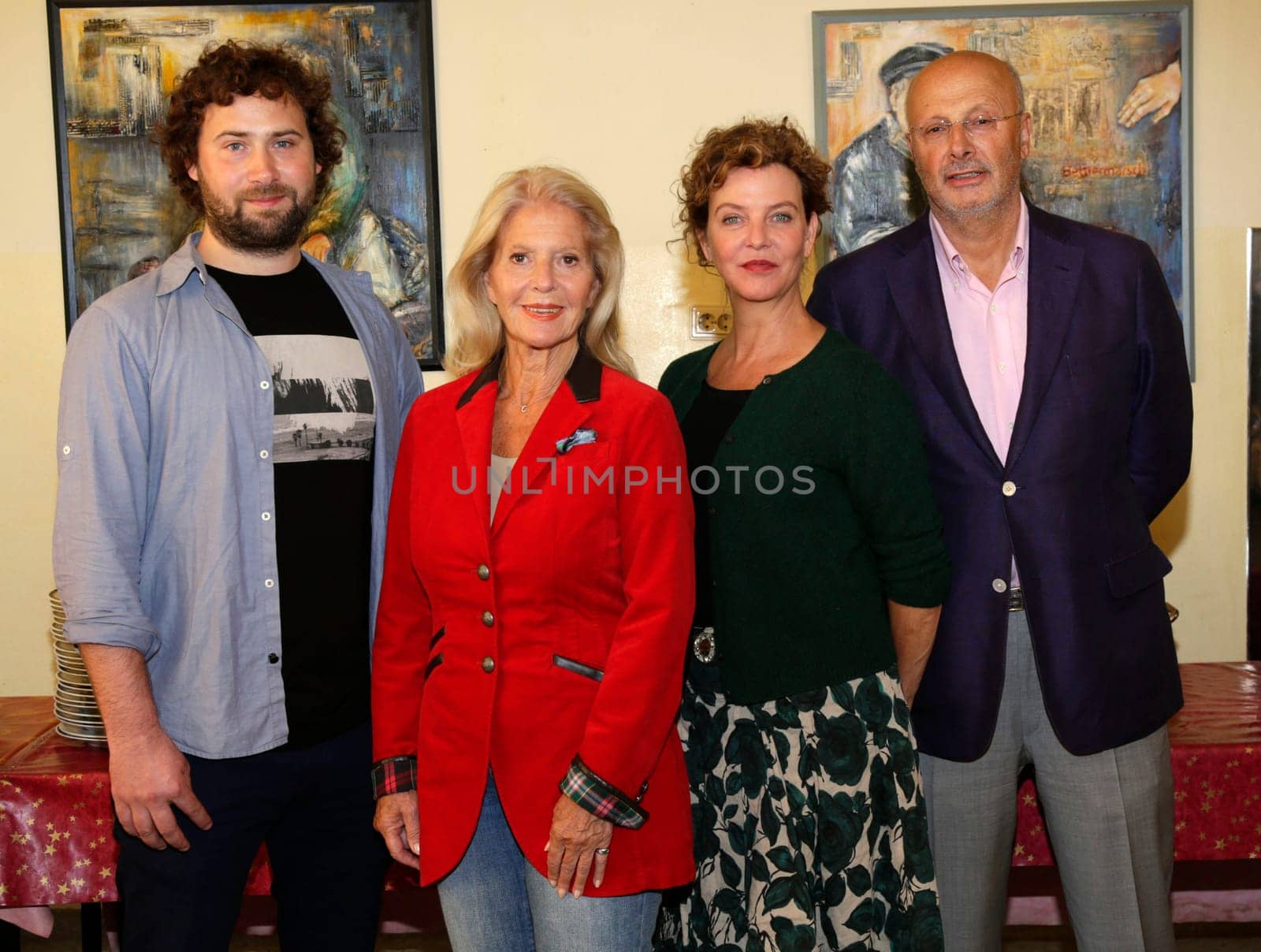 Florian Baxmeyer,Christiane Hoerbiger ,Margarita Broich and Markus Trebitsch, Photo of On the Street in the Homeless Cafe -CaFée with Heart on St.Pauli Hamburg on 26.08.2015