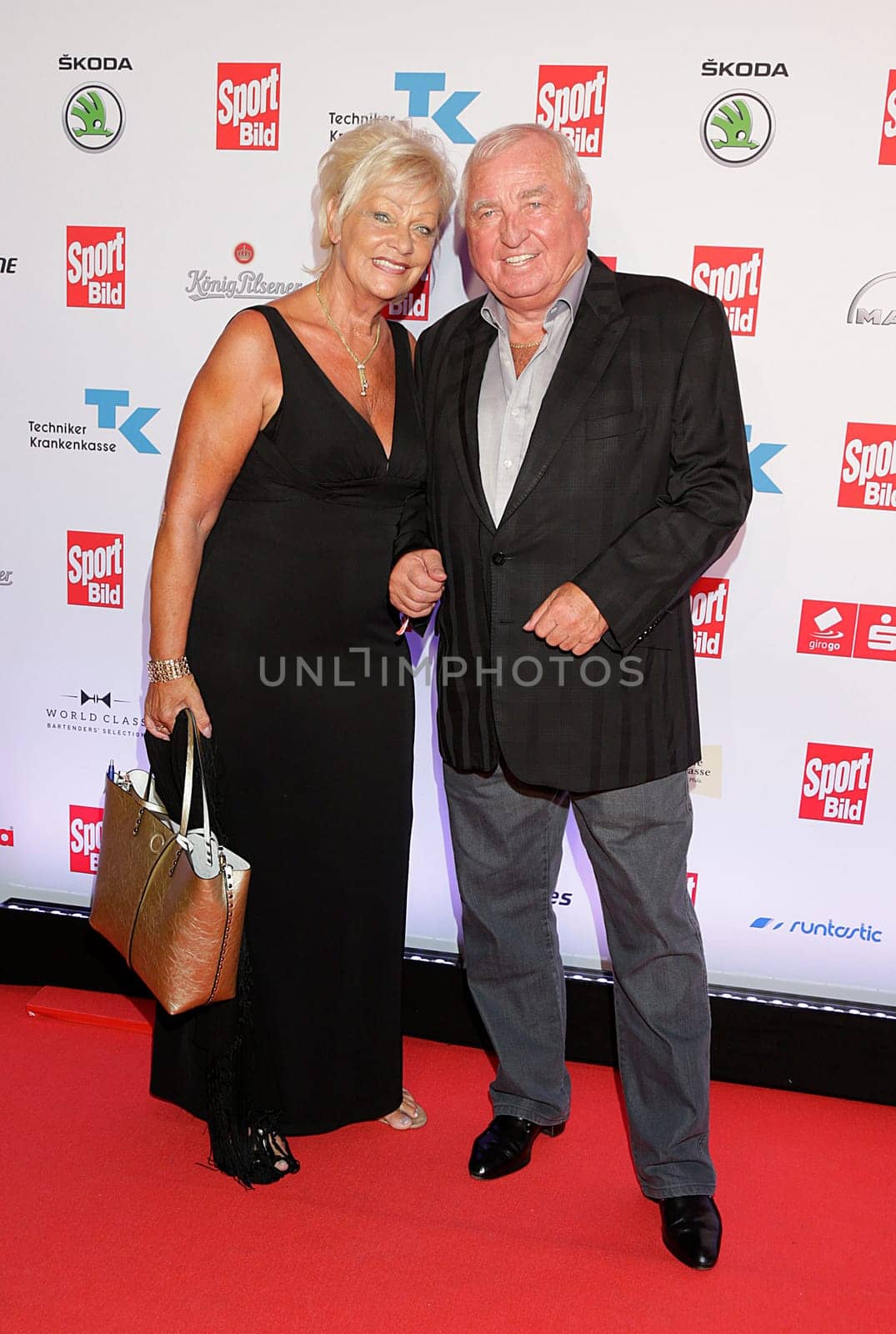   ulli wegner mit seiner frau margret.\r\nsport-bild - award 2015 in der fischmarkthalle hamburg,\r\n 08/17/2015\r\n\r\n
