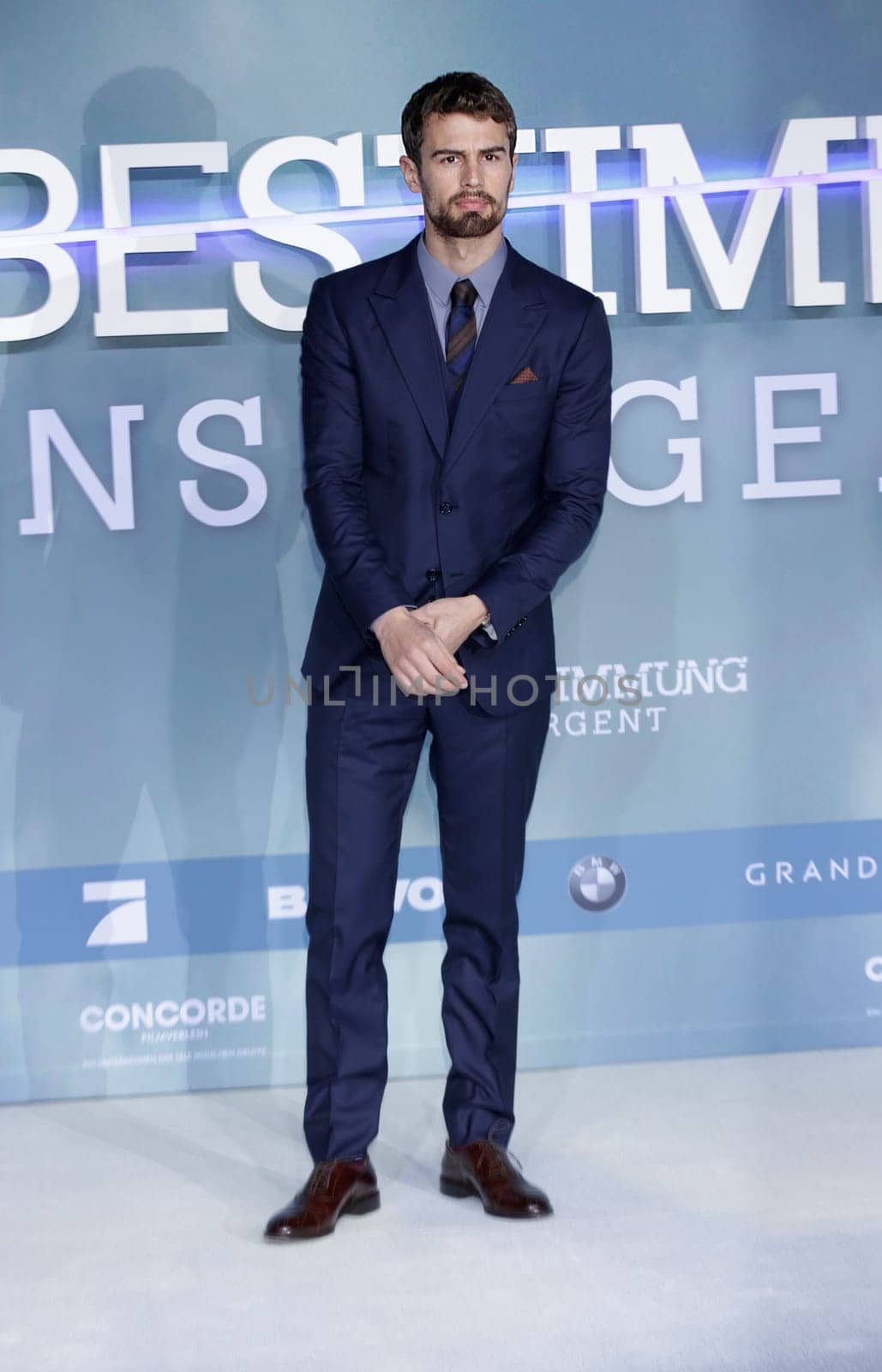 Theo James