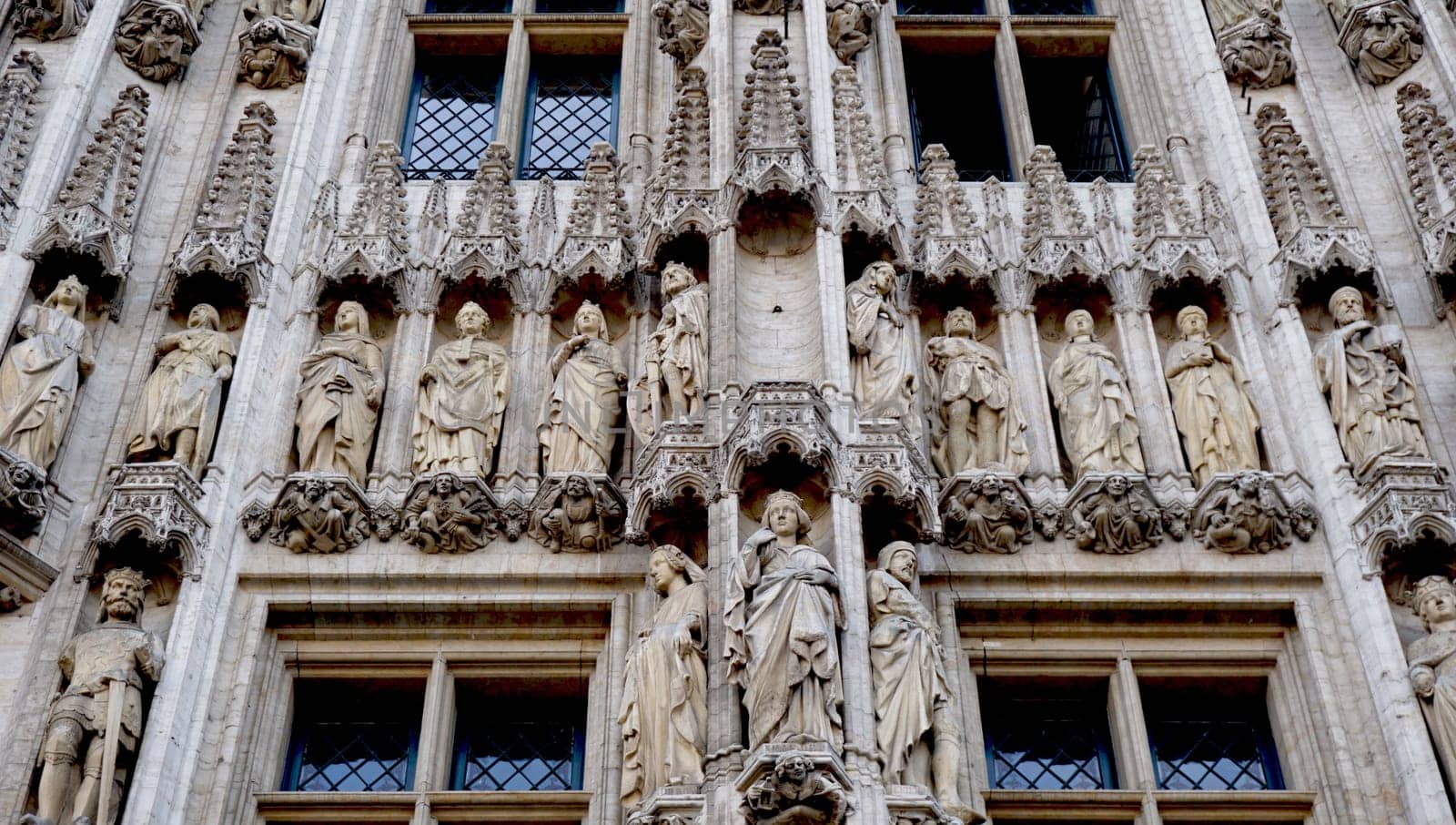 architecture details in Brussels belgium