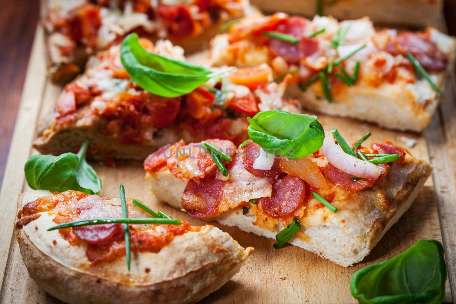 Pull aparat pizza breadwith herbs and basill