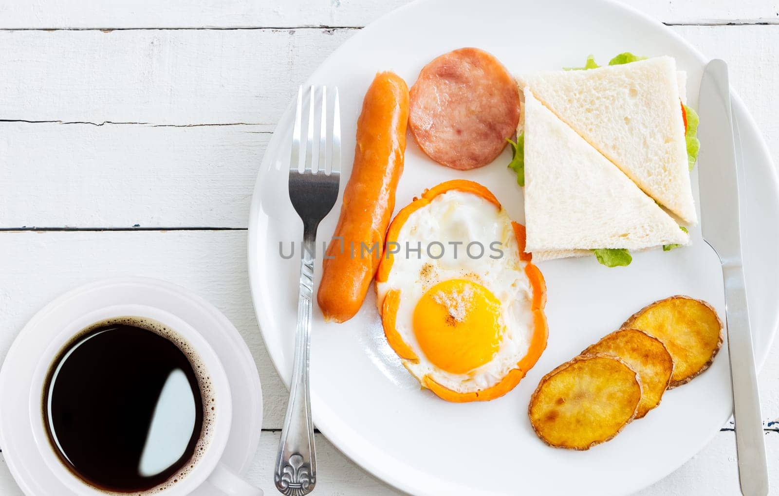 breakfast morning on wood table