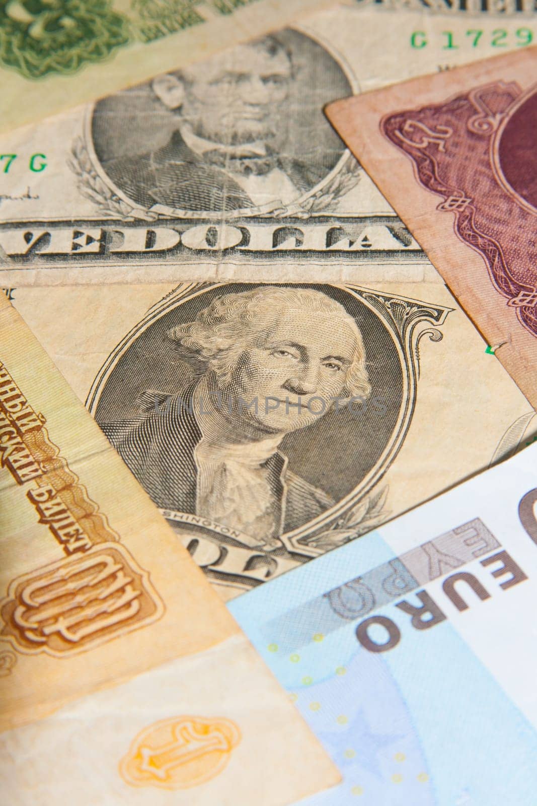 Financial Superpower - Dollar - Euro - Ruble