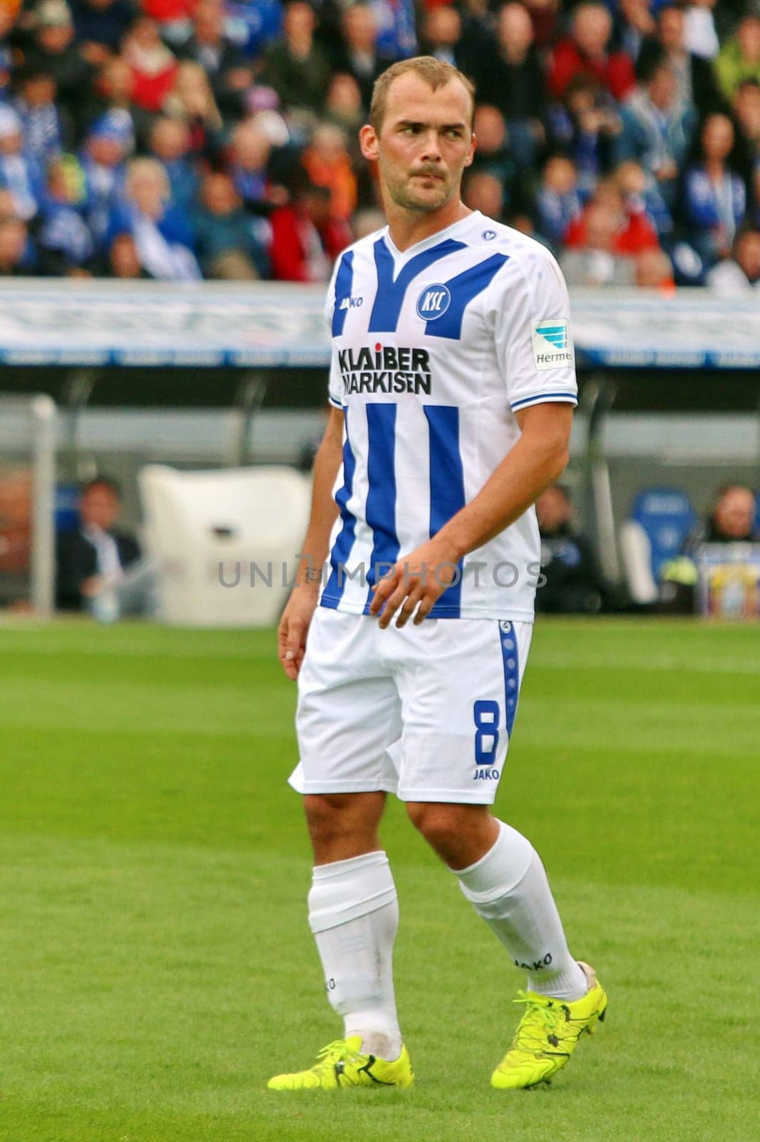 Erwin Hoffer (Karlsruhe),Football: 2. BL 15-16: 10.