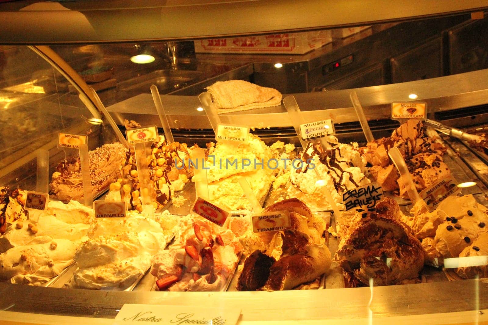 Rome /Italy - Roma/Italia - Vatican/Vaticano -Italian ice cream,a delicious delicacy