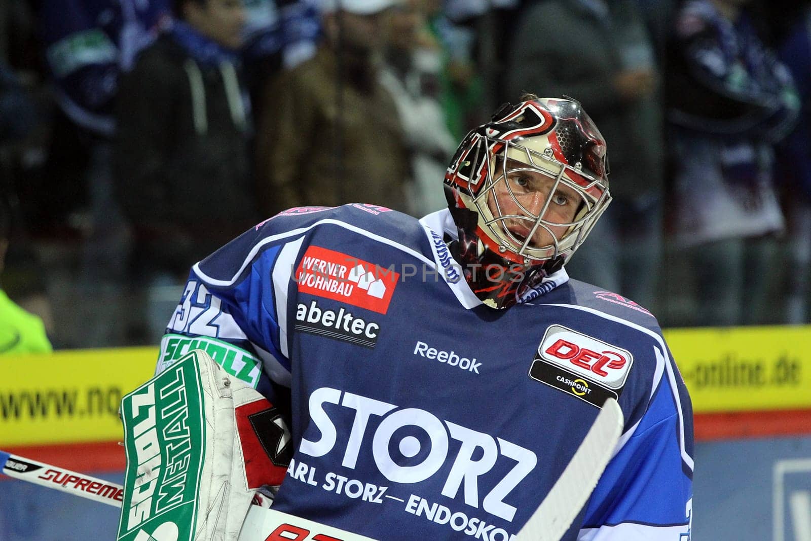Dimitri Pätzold,Goalkeeper SERC Wild Wings - German Hockey League (DEL),3rd Sptg.: SERC Wild Wings vs. Iserlohn Roosters