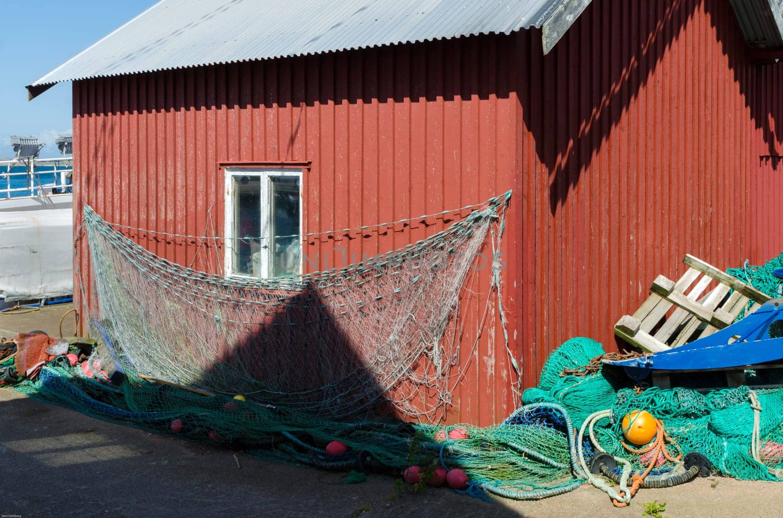 Red Bouthouse on the swedish westcoast