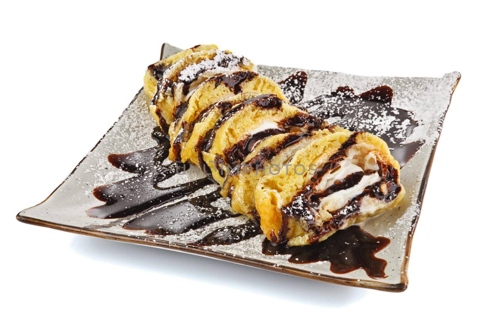hot ice cream with chocolate batter in tempurnom