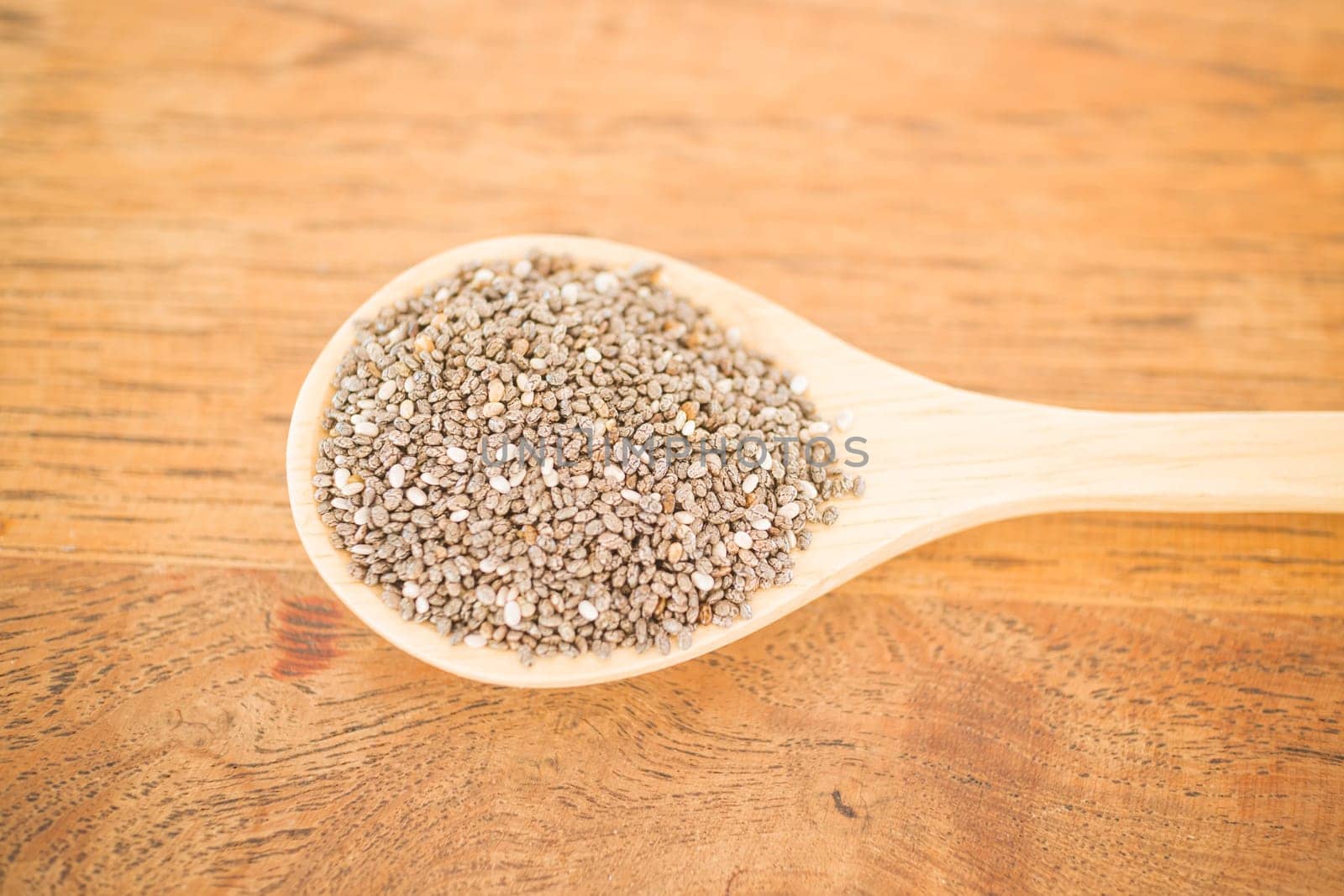 Premium raw organic chia seeds