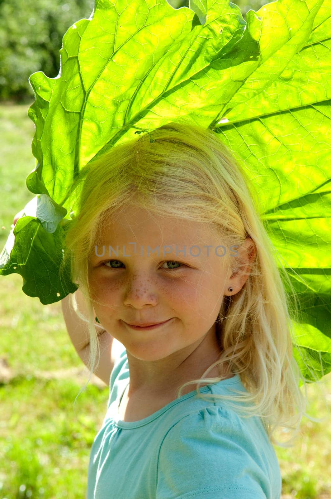 Maedchen,Leaf