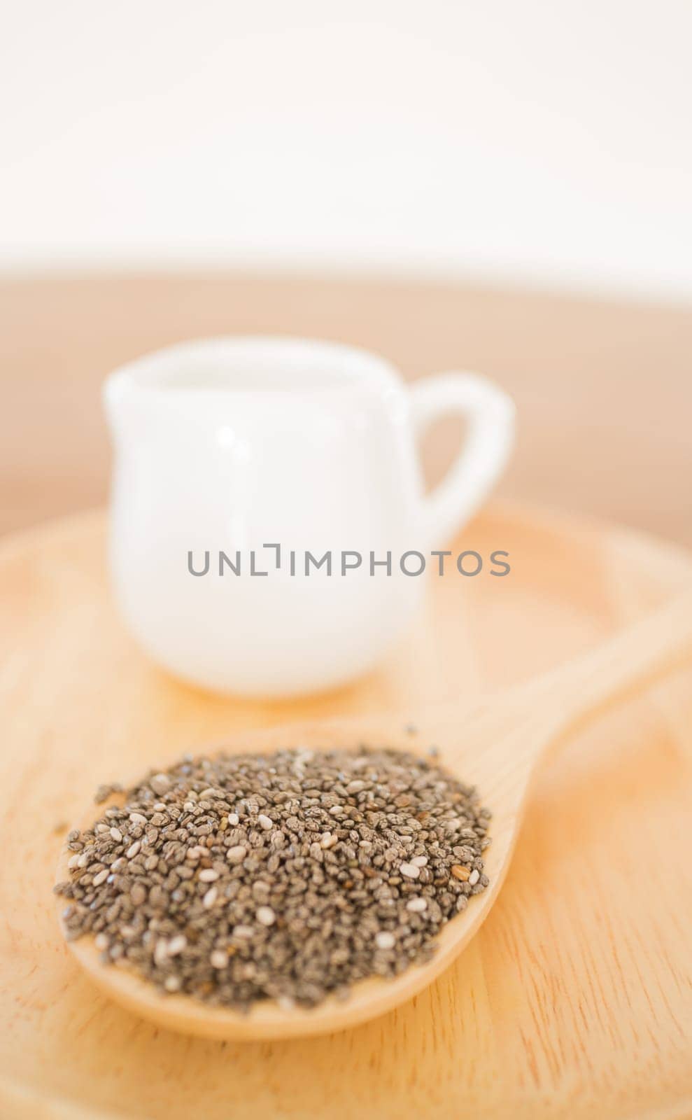 Premium raw organic chia seeds