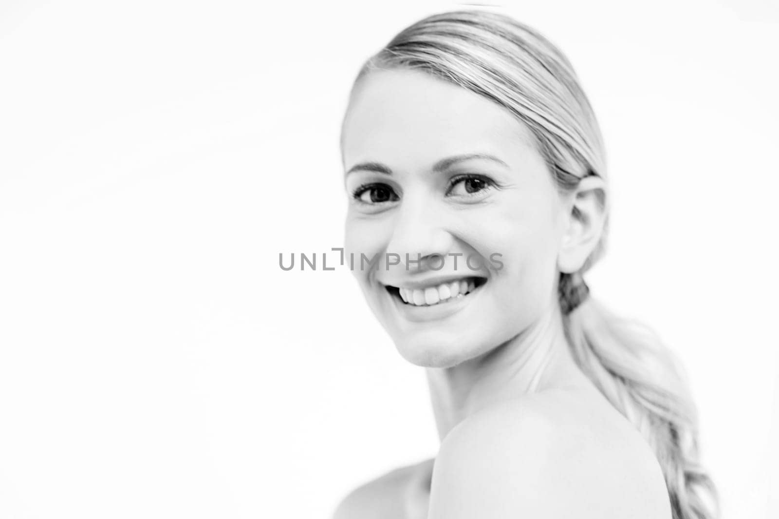 Black and white image of an attractive young woman
