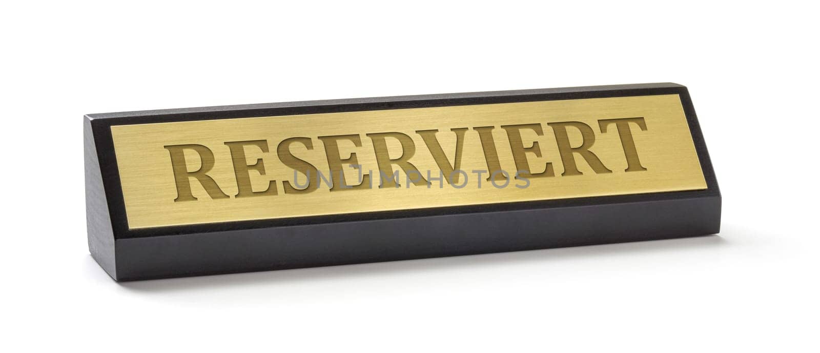 Table display on a white background - Reserved