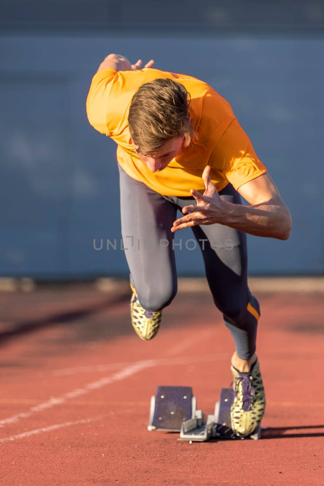 Sprint start in athletics