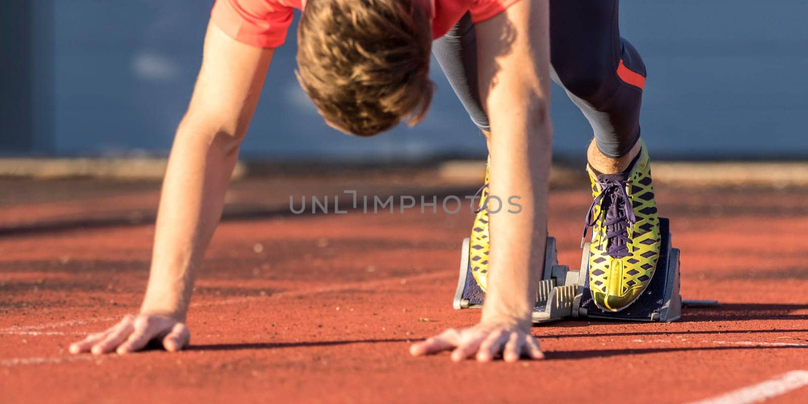 Sprint start in athletics