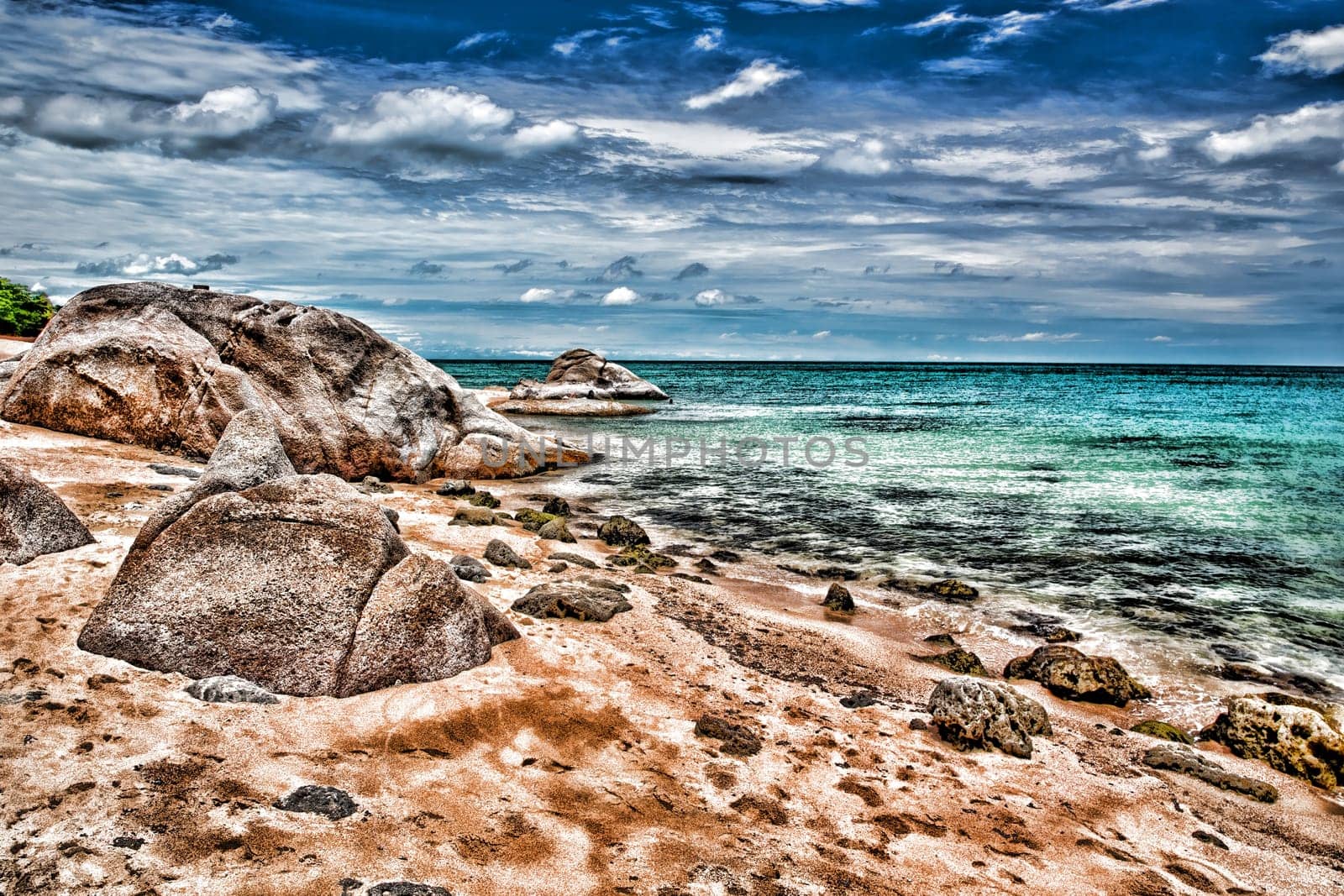 (Нескоbeautiful beach and tropical seaлько значений)