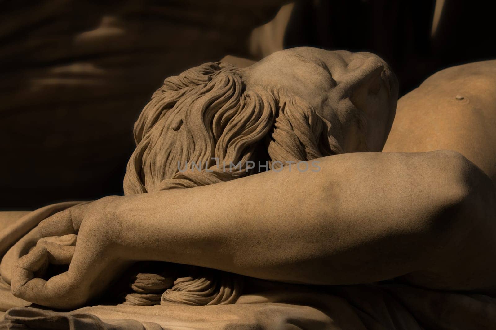 statue of the slain brother of polyxena in loggia dei lanzi,florenz