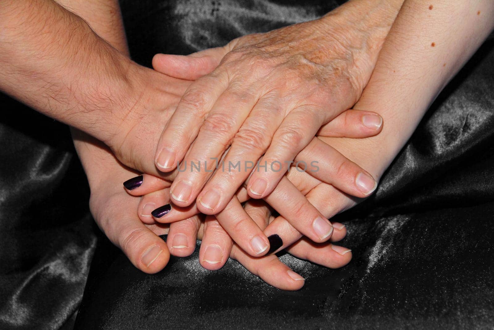 Old and Young - Hands from different generations