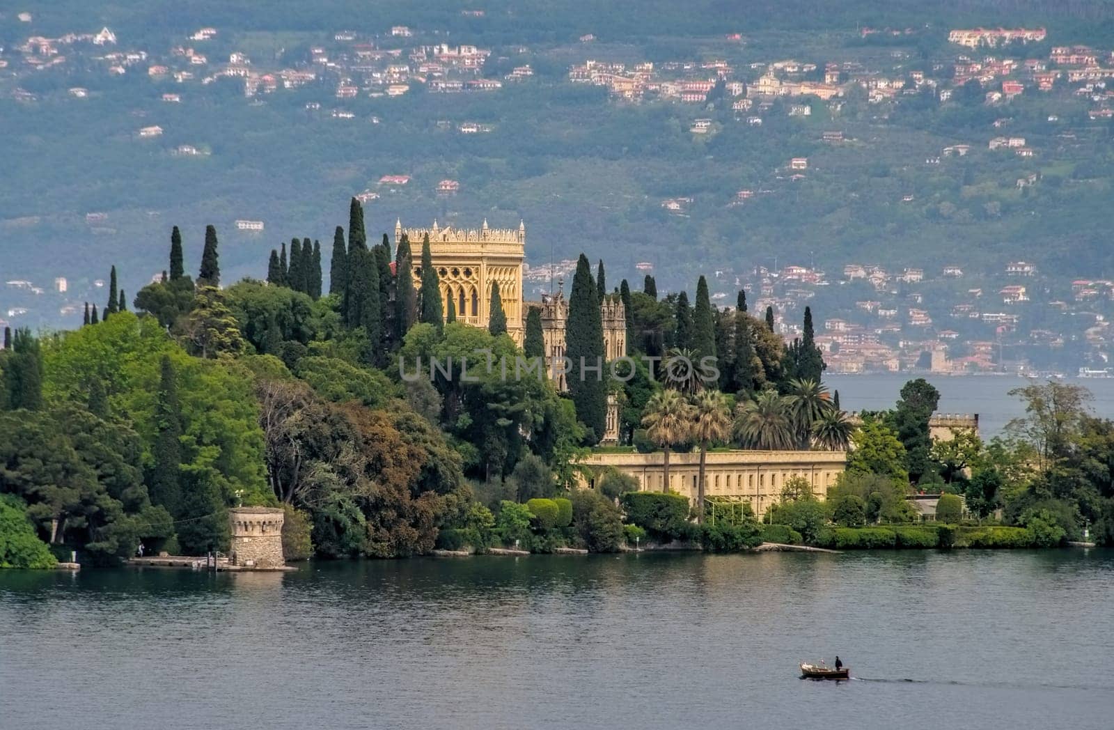 Lake Garda Island - Lake Garda island 02