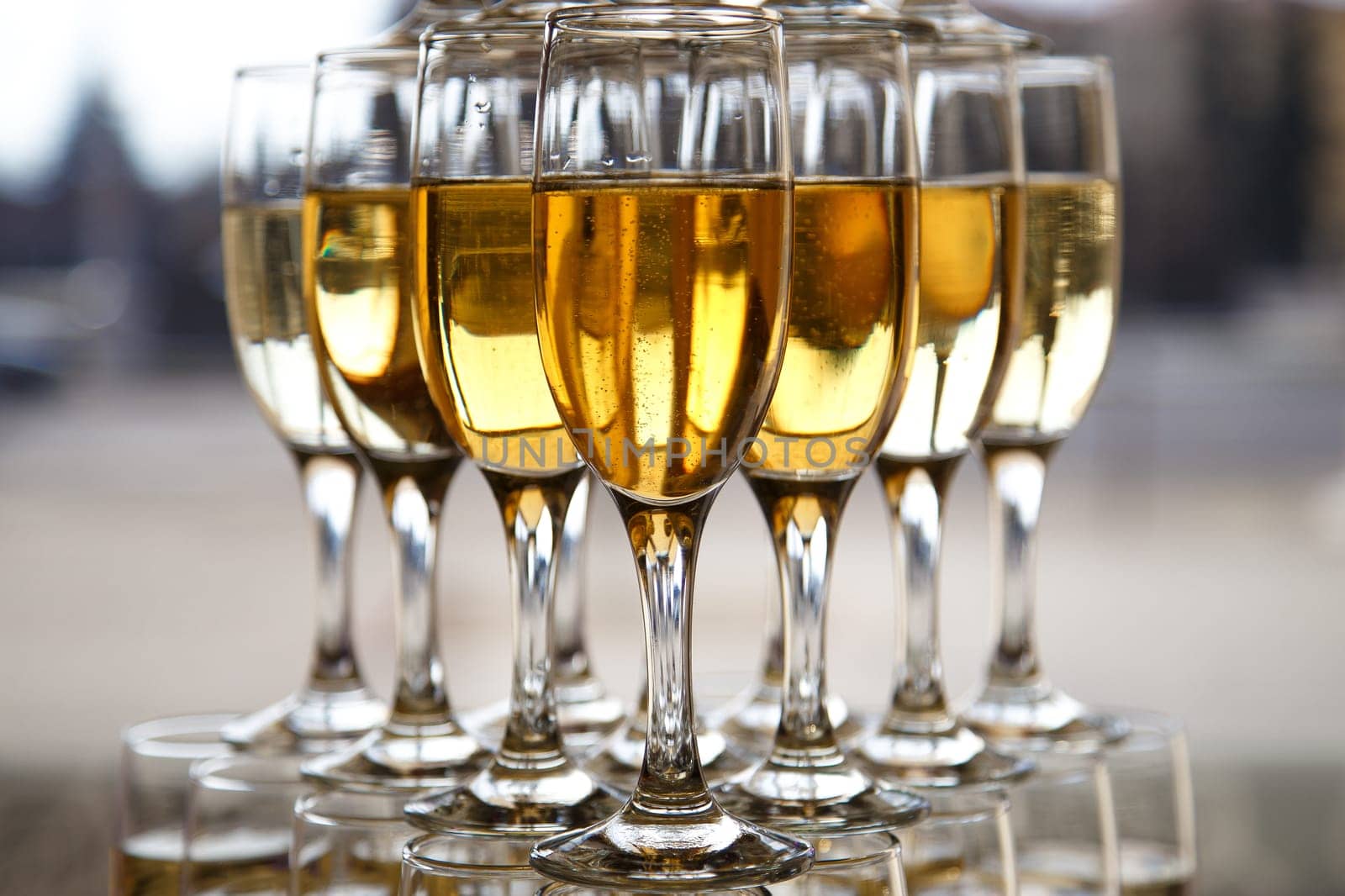 pyranid glasses of sparking vine