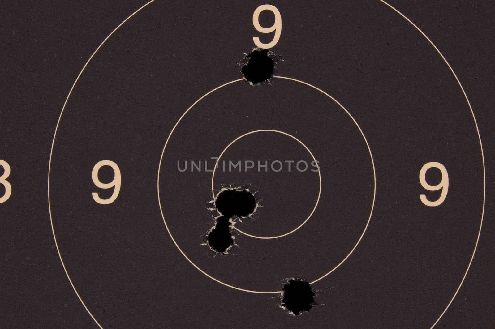 Pistol 25 meter target with 5 holes, 50 scored
