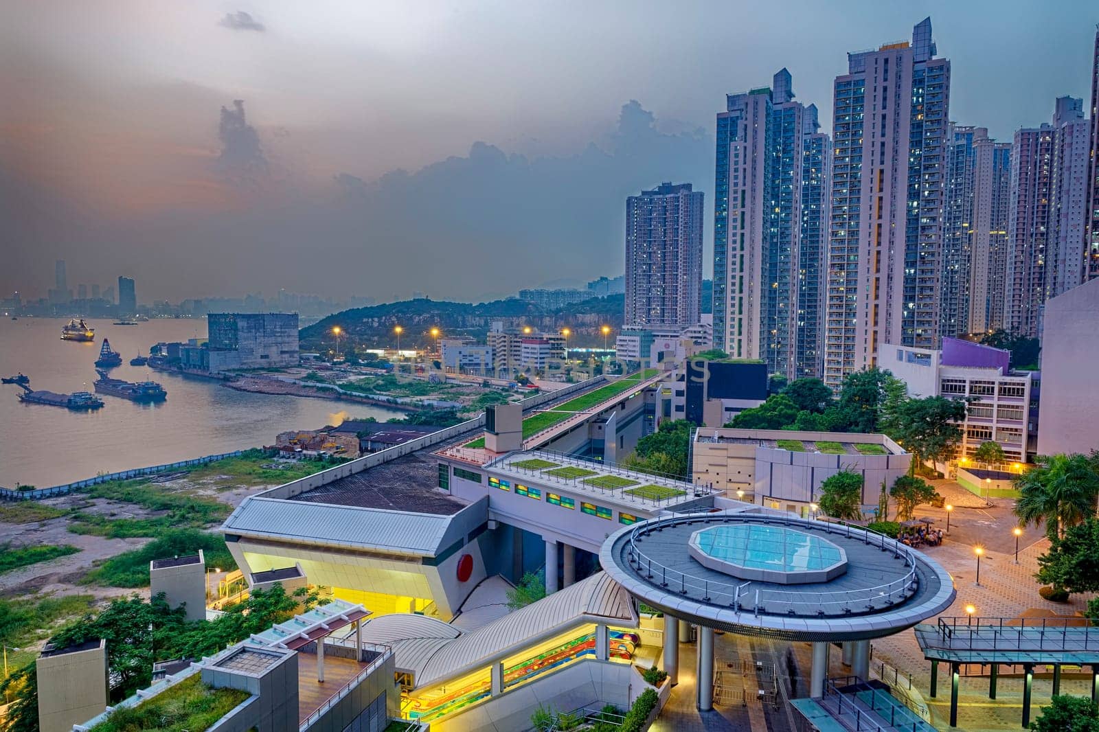 Hong Hong Public Estate building