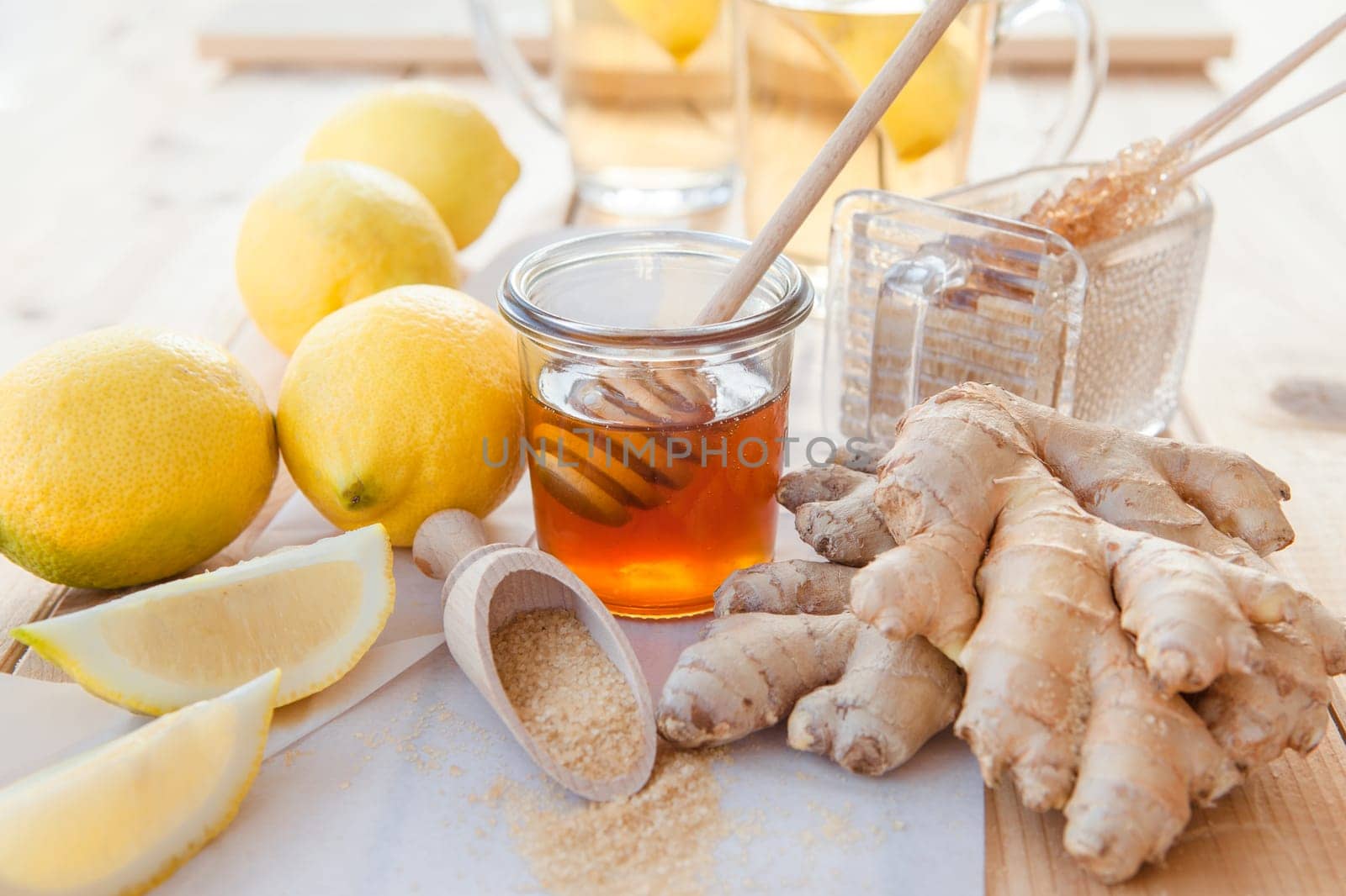 Fresh lemons,ginger and honey as a natural remedy