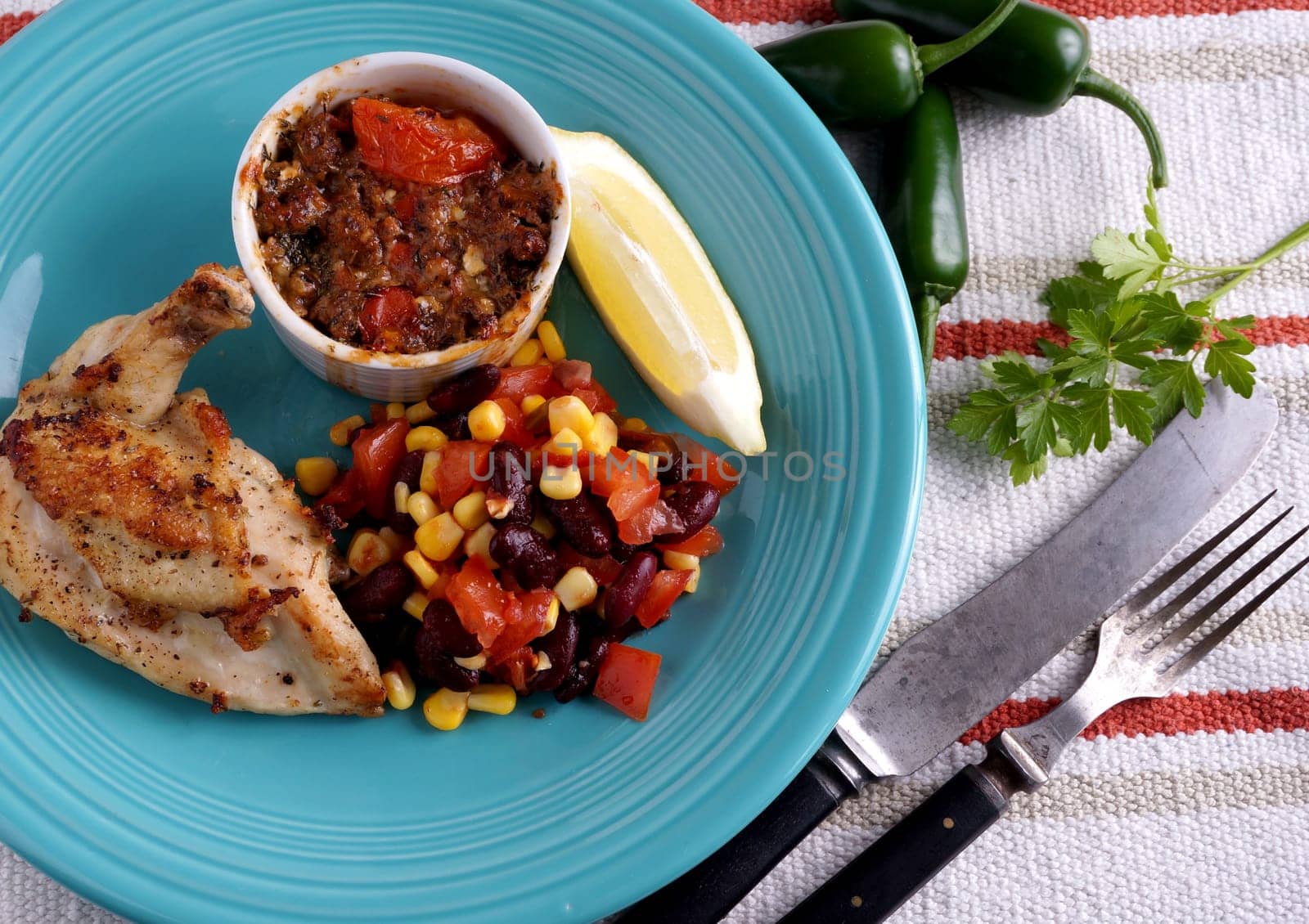 Organic Fried chicken with salsa salad and sauce