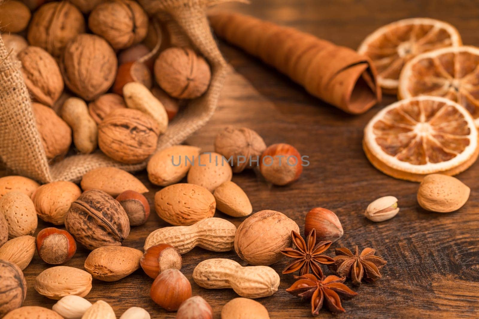 Nut